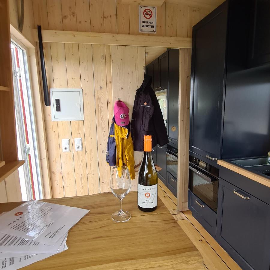 Tiny House Villa Neusiedl an der Zaya Exteriör bild
