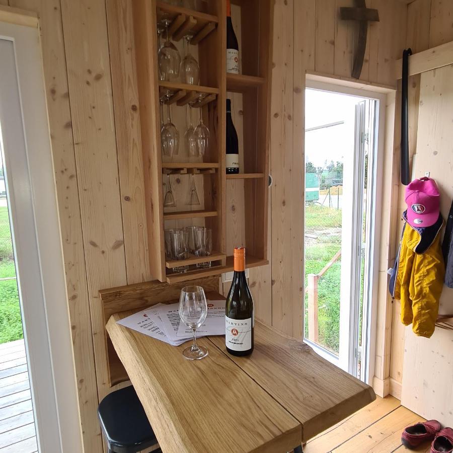 Tiny House Villa Neusiedl an der Zaya Exteriör bild