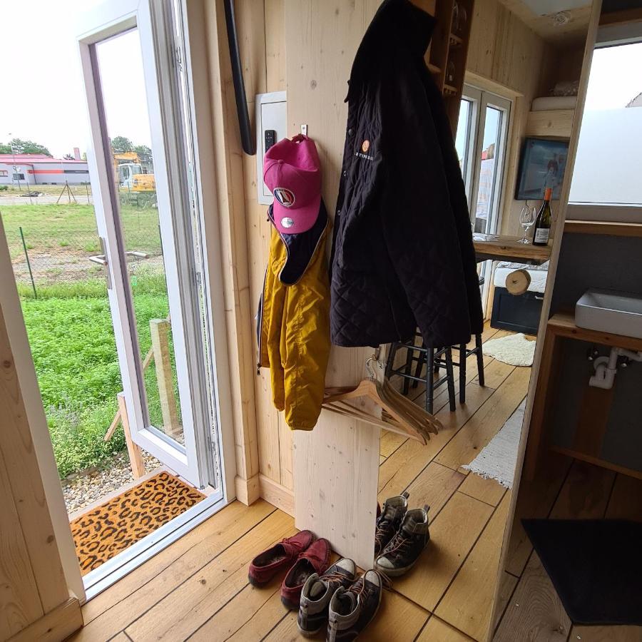 Tiny House Villa Neusiedl an der Zaya Exteriör bild